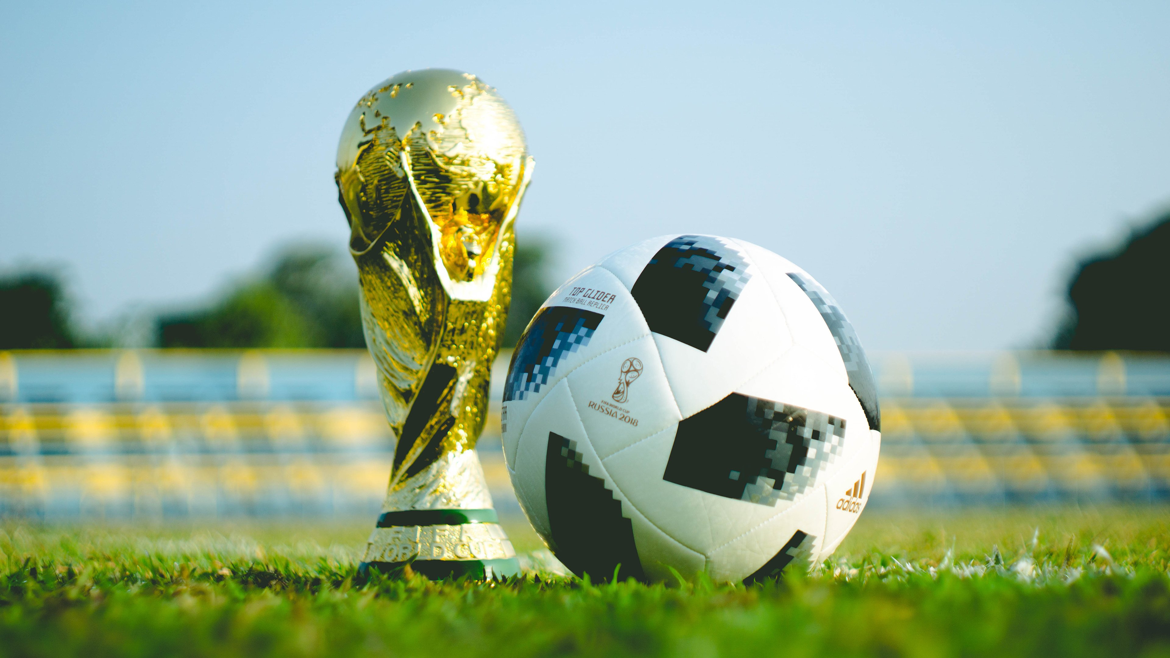 2026年世界杯预选赛激战正酣，多支豪强提前锁定晋级席位