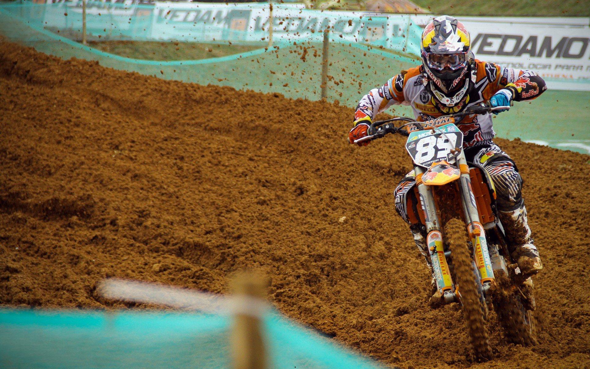 阿尔特塔激励锋线新援，我告诉哲凯赖什，即使8场不进球也要保持好心态