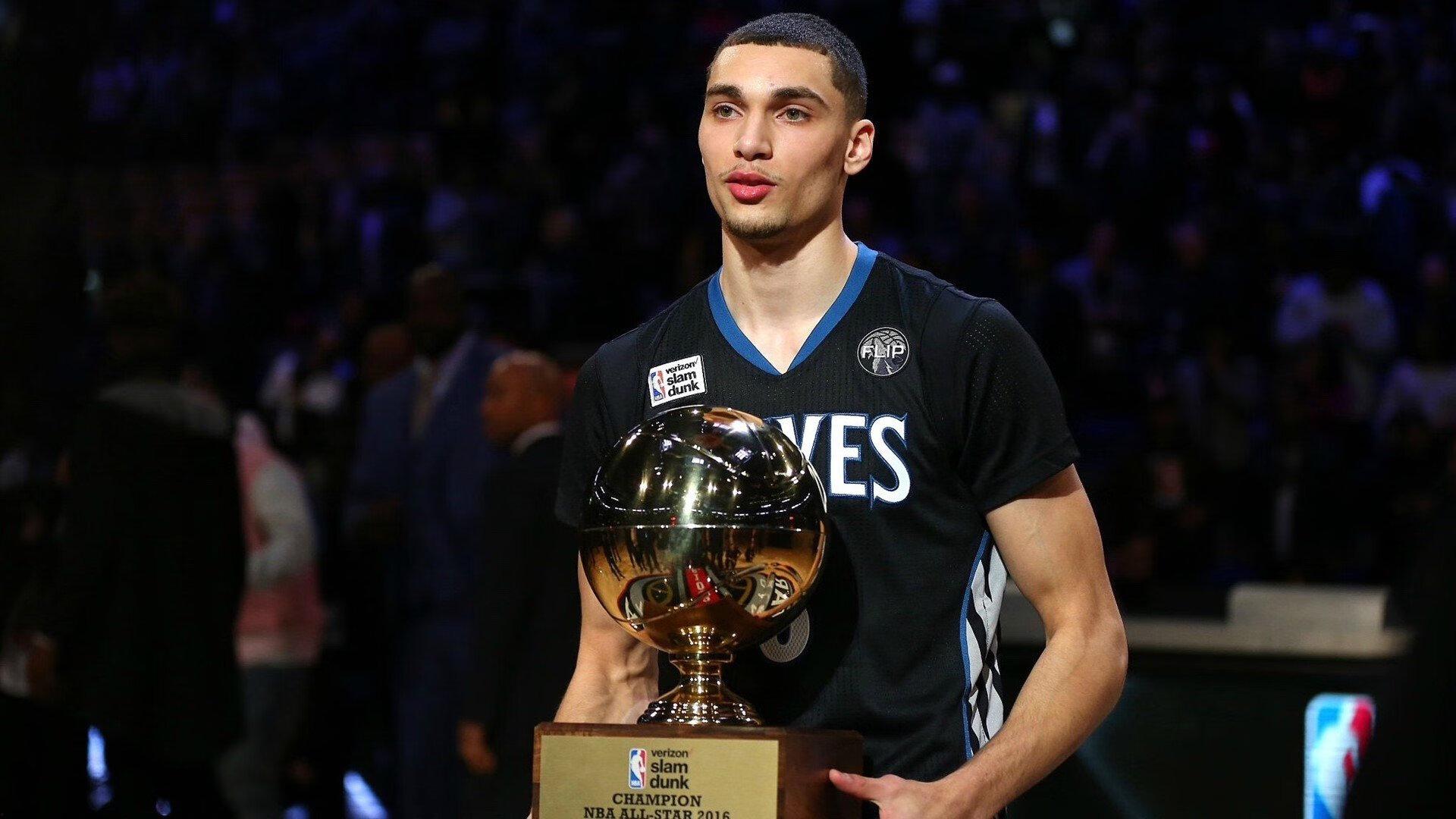 拉波尔塔的恶趣味艺术,一场新闻发布会背后的权力游戏与舆论风暴