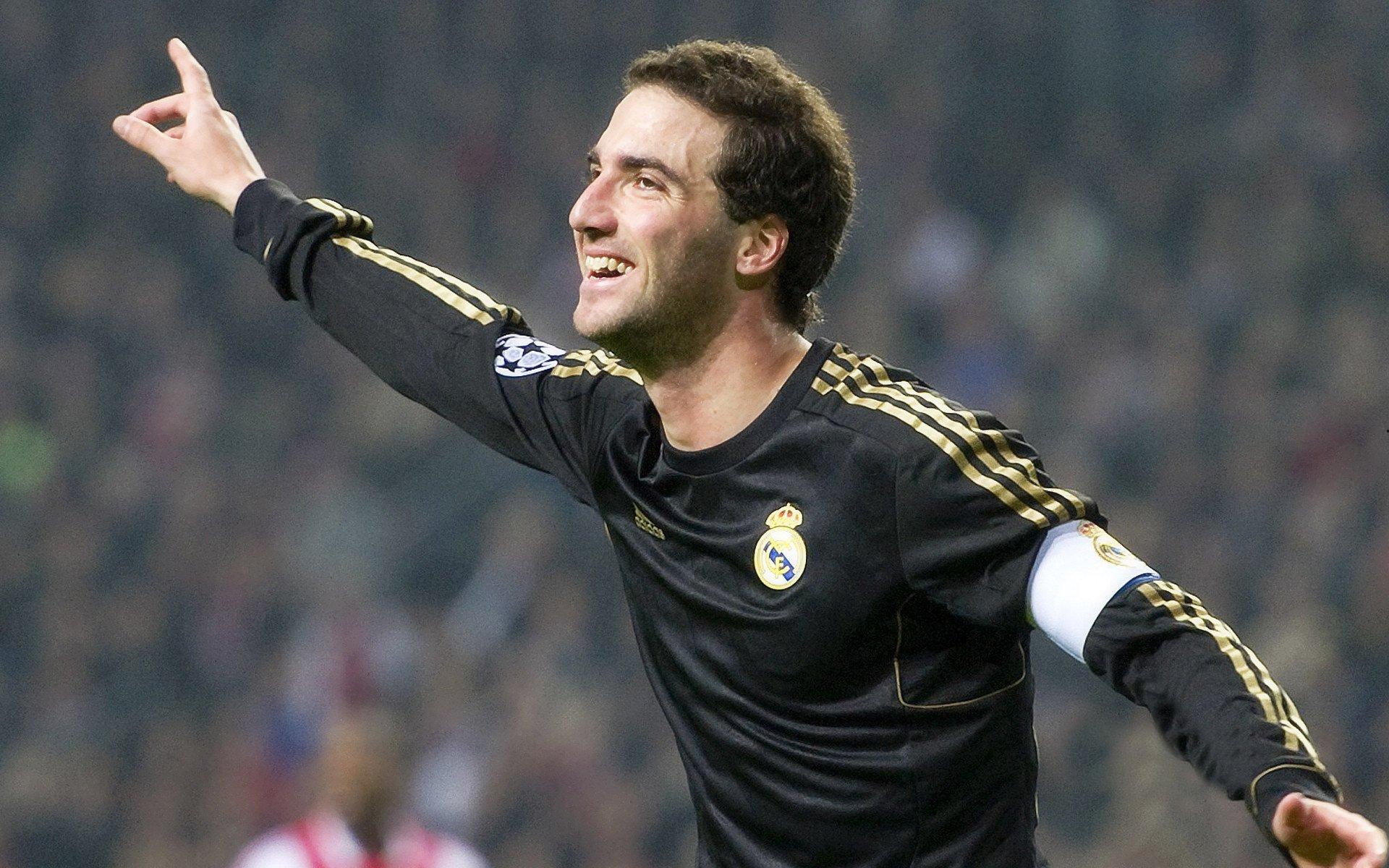 昔日亚洲篮坛霸主哈达迪争议频发 场内外失当行为引发行业反思